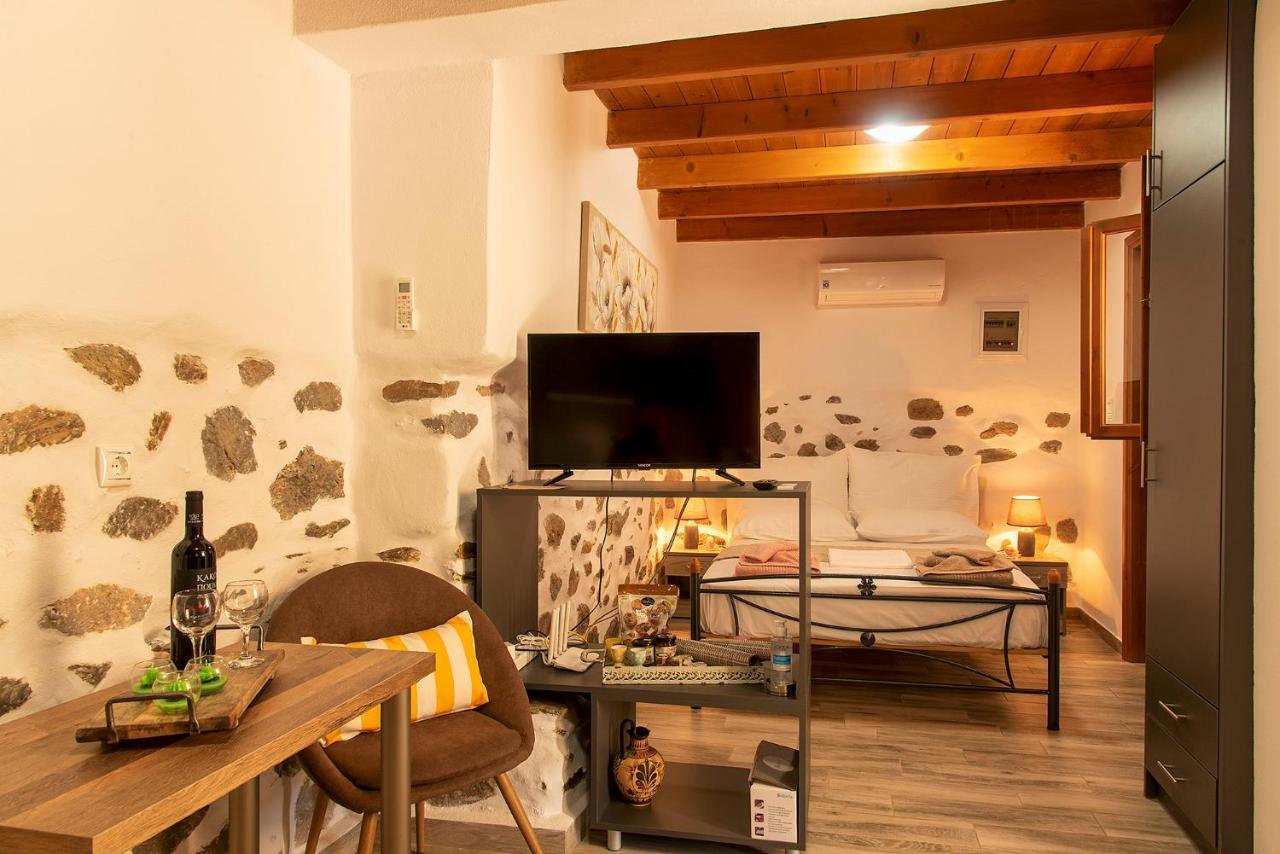 Anemolia Tiny Stone House Palekastro Exterior foto